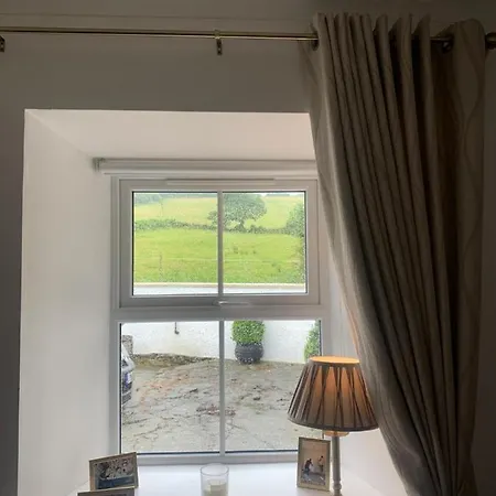 Toms בית נופש *